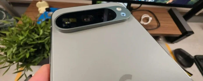 Google ha rinominato (in silenzio) una funzione nella fotocamera di Pixel 10 Pro