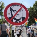 Per anni Orbán ha cancellato i diritti della comunità lgbtqia+ in Ungheria. E ora le persone cosa si aspettano? Glielo abbiamo chiesto