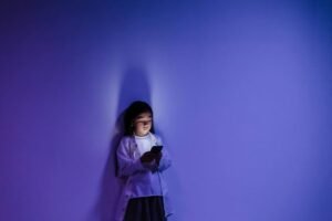 Social vietati agli under 16, l'Irlanda testa un portafoglio per la verifica dell'età
