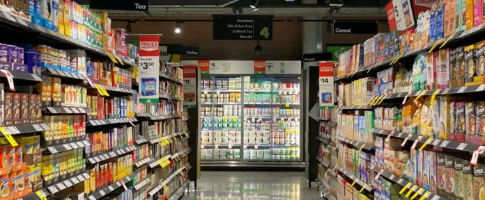 Supermercati aperti a Pasqua e Pasquetta 2026: orari e info catena per catena