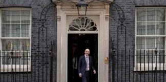 Esplode il caso Palantir, accesso illimitato alle identità dei pazienti britannici mentre il ministero della Salute cambia guida