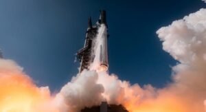 Starship V3 missione compiuta: debutta con successo il razzo di Spacex