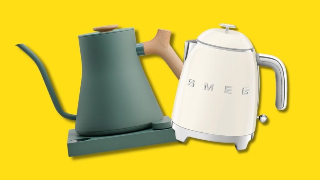 I migliori bollitori elettrici del momento tra temperature controllate, flussi per pour over e design alternativi