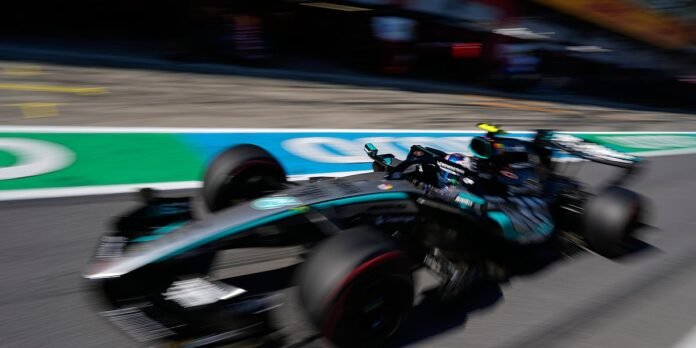 Kontroverza u Austriji: Russell osvojio pole poziciju pod žutom zastavom zbog izlijetanja Verstappena