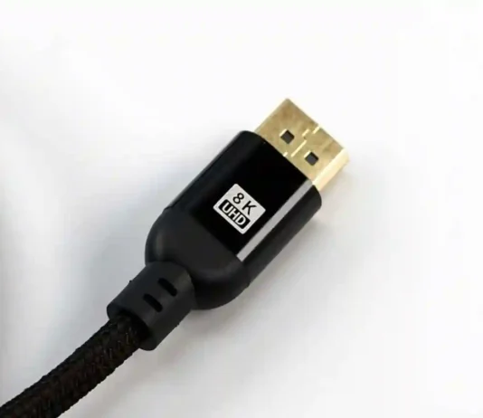 Stai ancora usando un vecchio cavo HDMI? Potresti perdere le migliori funzioni della tua TV
