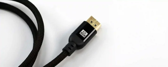 Stai ancora usando un vecchio cavo HDMI? Potresti perdere le migliori funzioni della tua TV